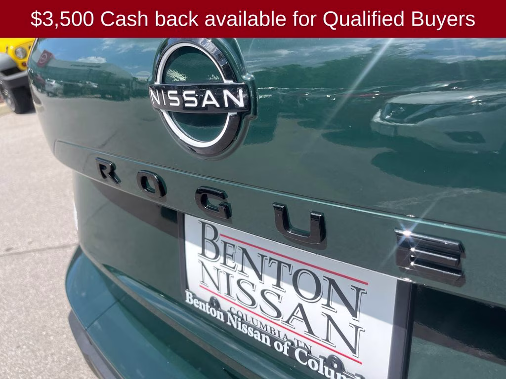 2026 Obsidian Green Nissan Rogue Dark Armor FWD SUV