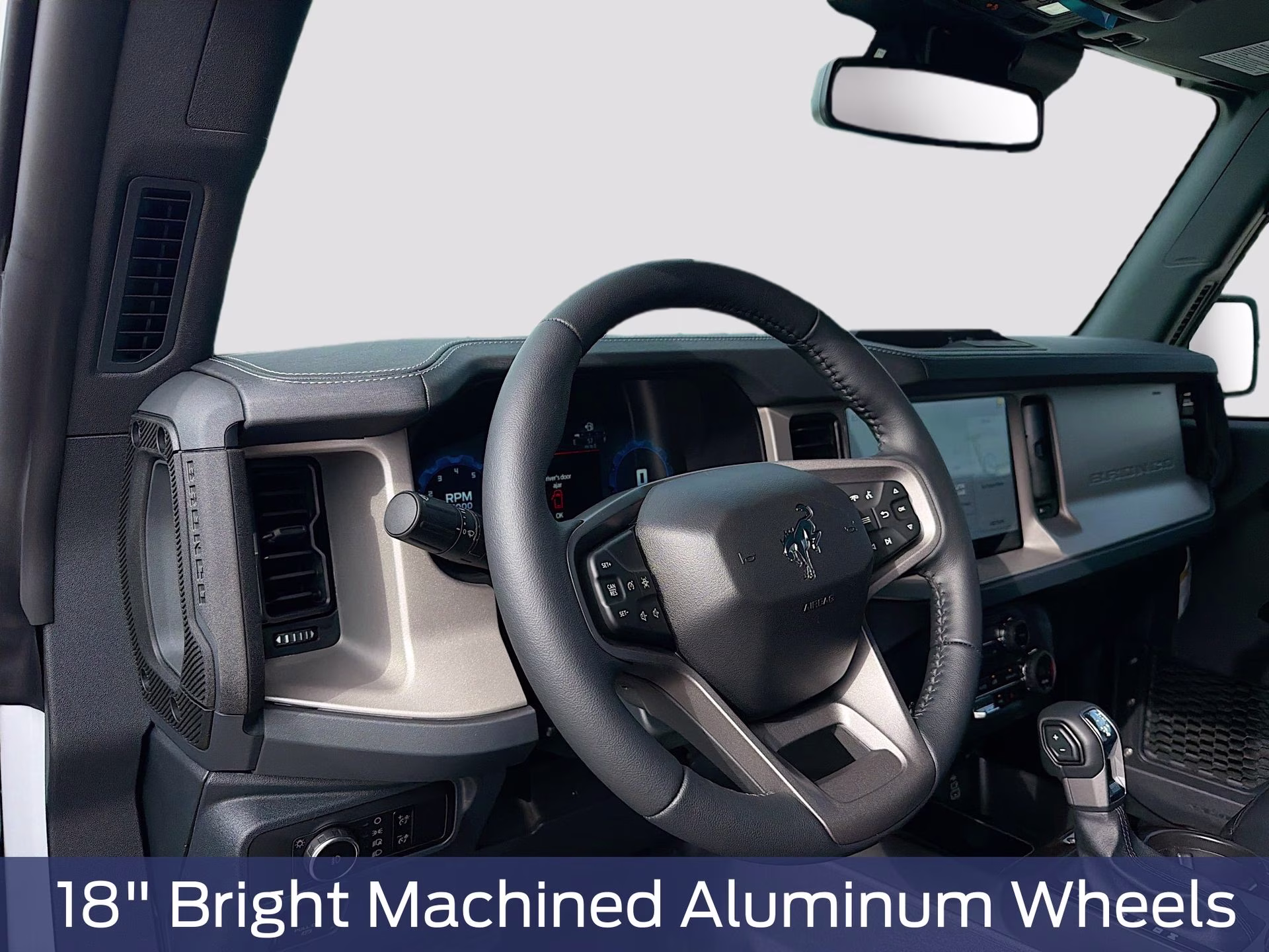 2026 Oxford White Ford Bronco Outer Banks 4X4 SUV