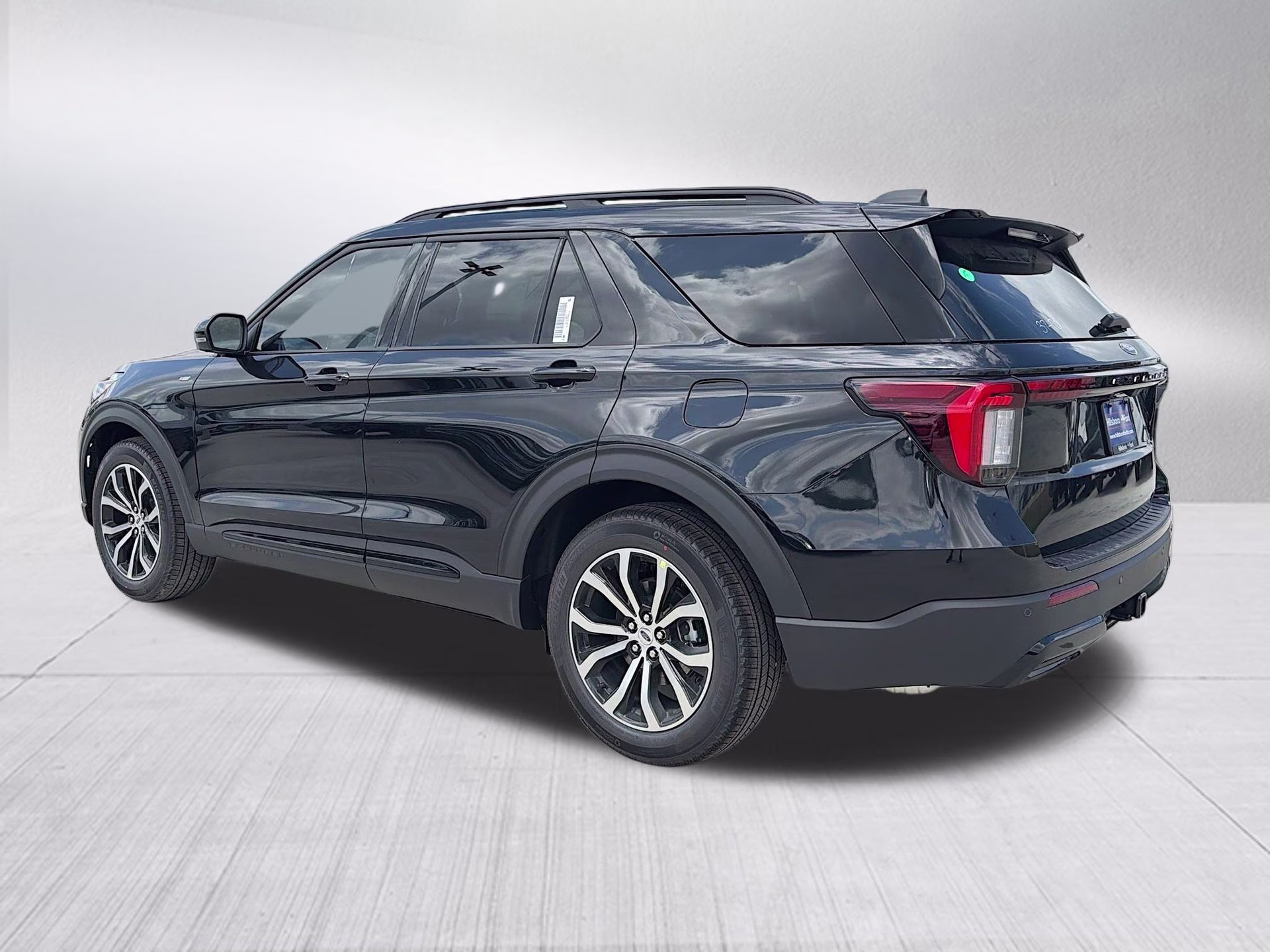 2026 Agate Black Metallic Ford Explorer ST-Line RWD SUV