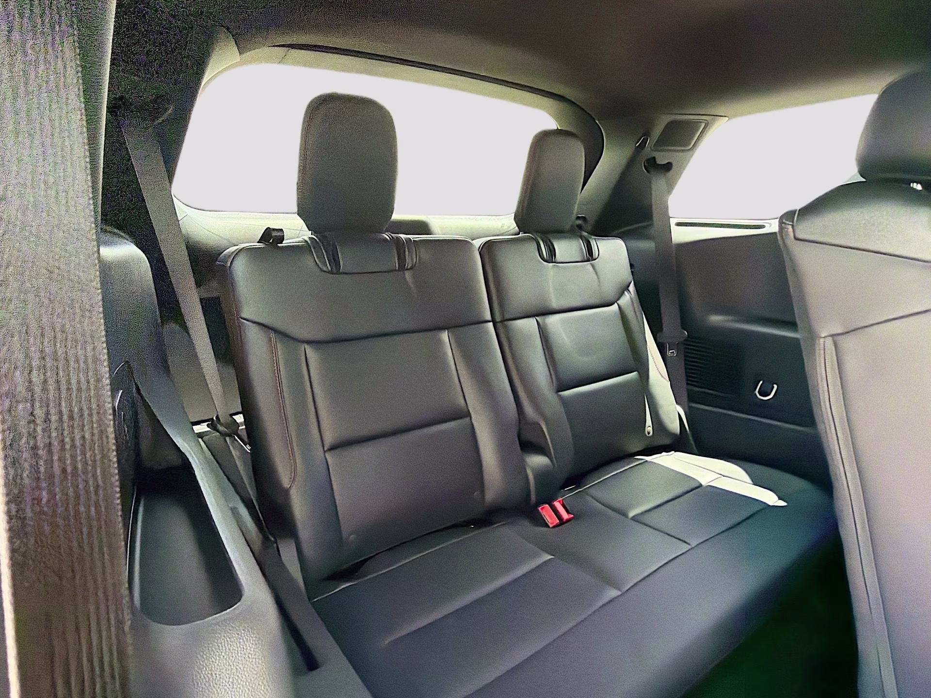 2026 Agate Black Metallic Ford Explorer ST-Line RWD SUV