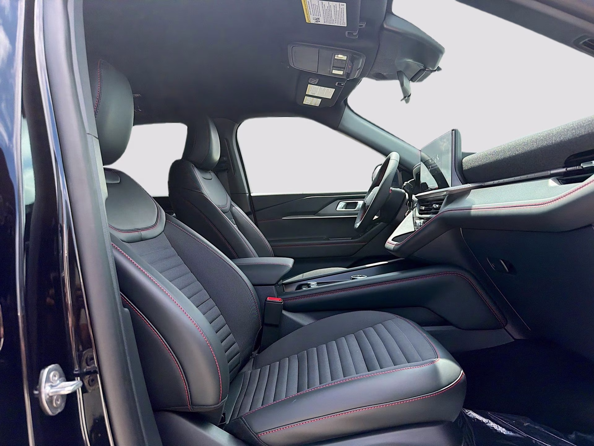 2026 Agate Black Metallic Ford Explorer ST-Line RWD SUV