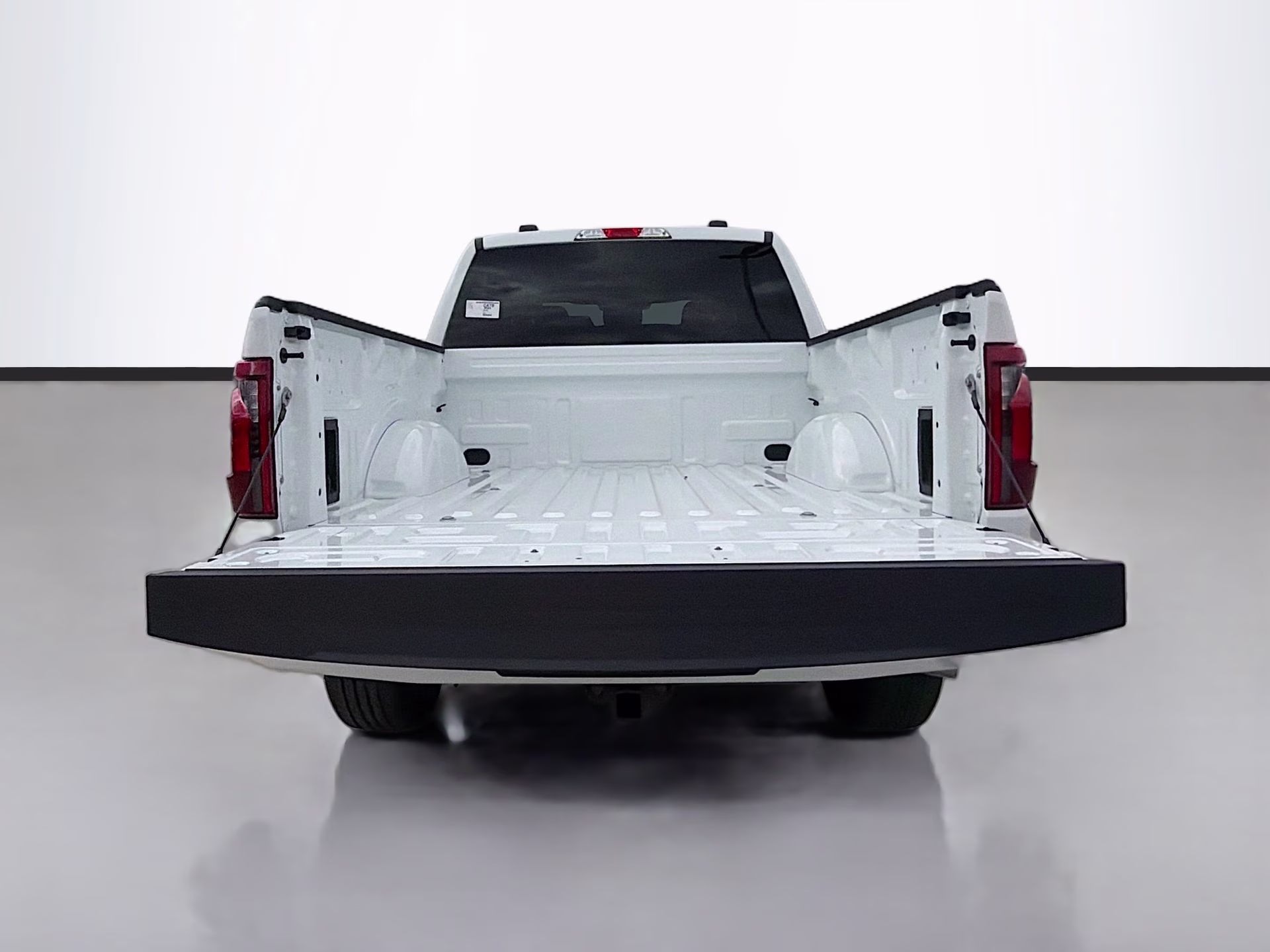 2026 Oxford White Ford F-150 STX 4X4 Truck