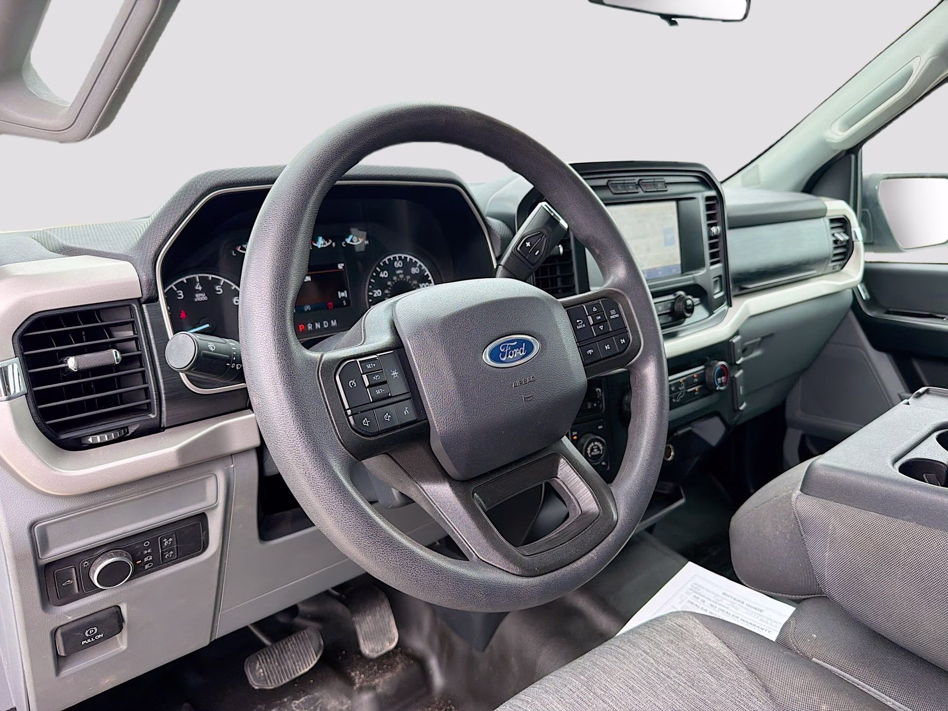 2021 Oxford White Ford F-150 XL 4X4 Truck