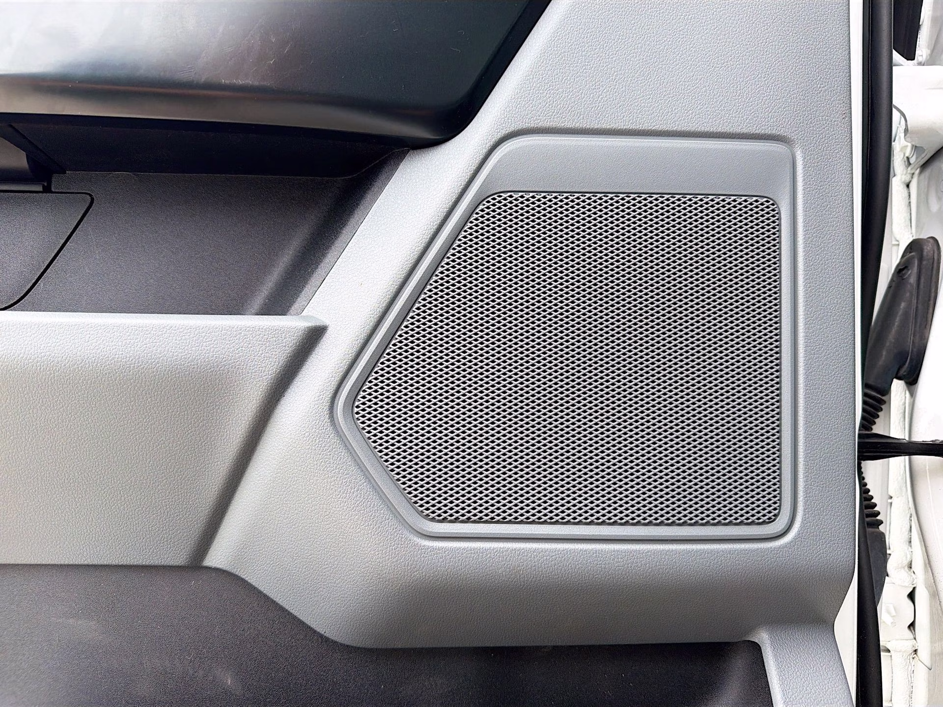 2021 Oxford White Ford F-150 XL 4X4 Truck