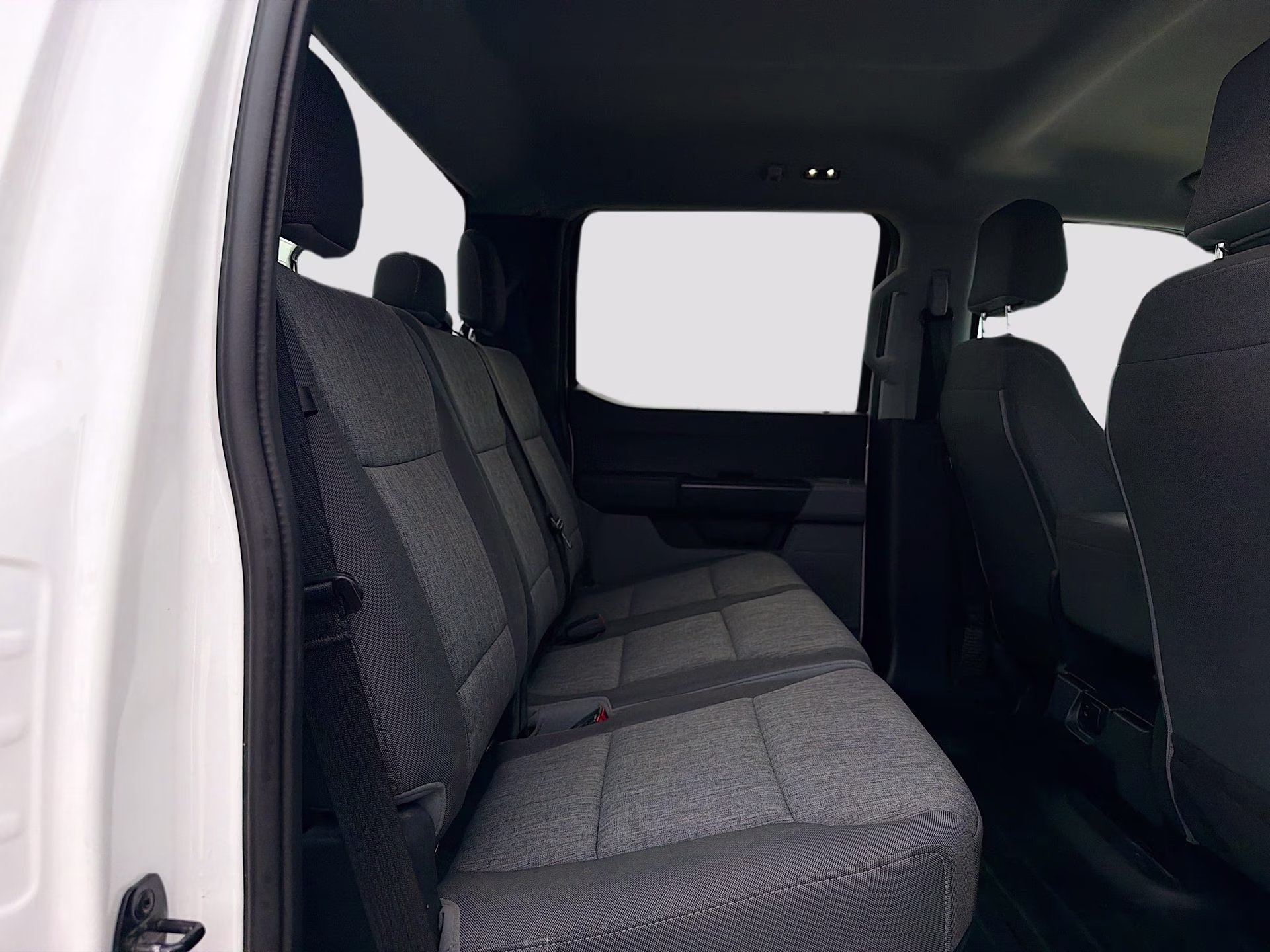 2021 Oxford White Ford F-150 XL 4X4 Truck