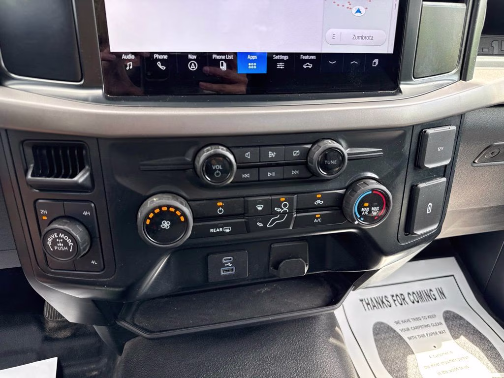 2024 White Ford F-150 XL 4X4 Truck