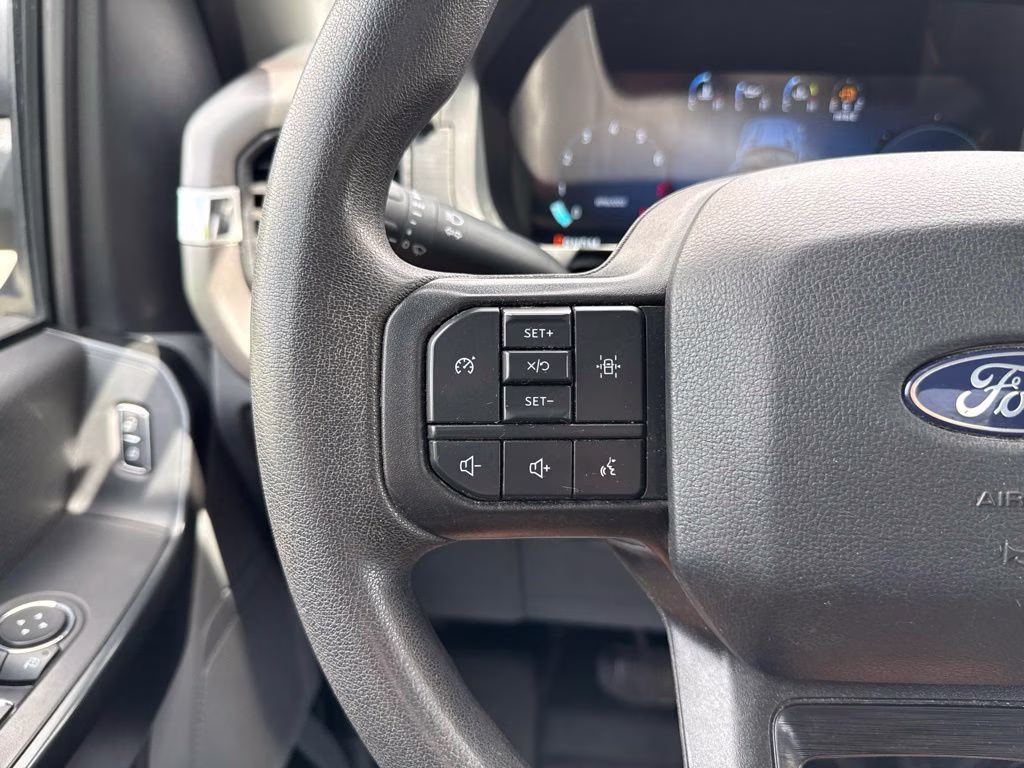2024 White Ford F-150 XL 4X4 Truck