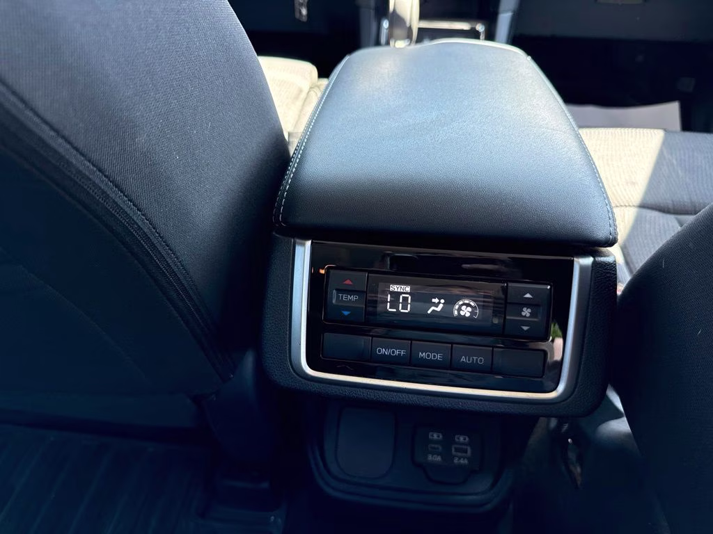 2023 Ice Silver Metallic Subaru Ascent Premium AWD SUV