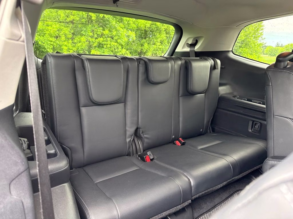 2023 Crystal Black Silica Subaru Ascent Limited AWD SUV