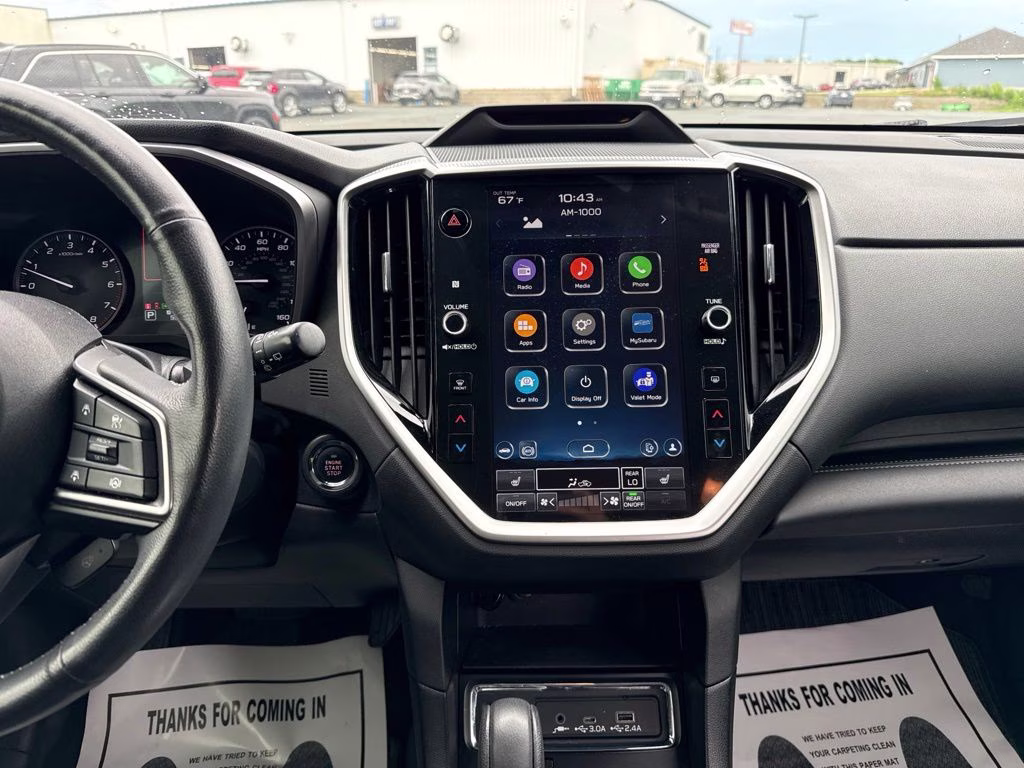 2023 Crystal Black Silica Subaru Ascent Limited AWD SUV