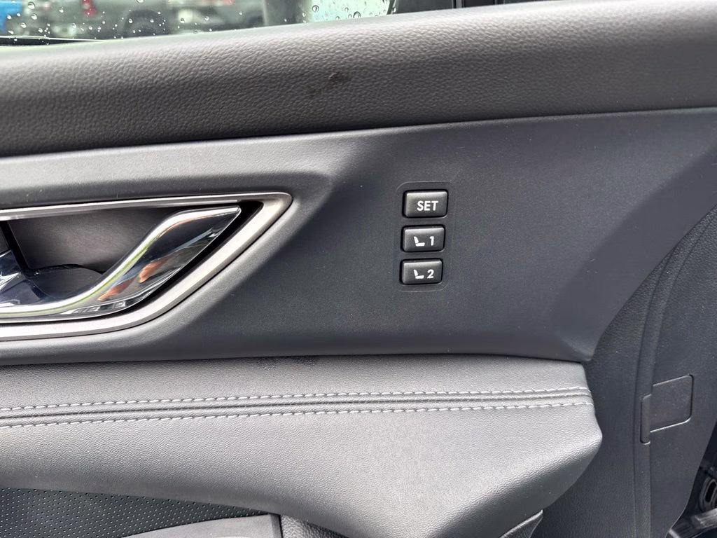 2023 Crystal Black Silica Subaru Ascent Limited AWD SUV