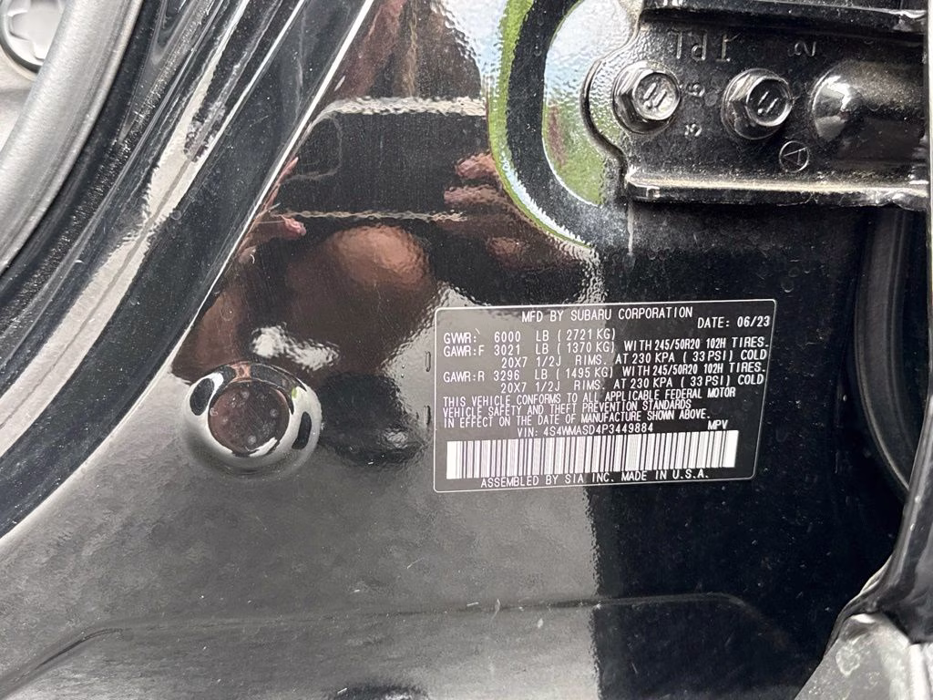2023 Crystal Black Silica Subaru Ascent Limited AWD SUV
