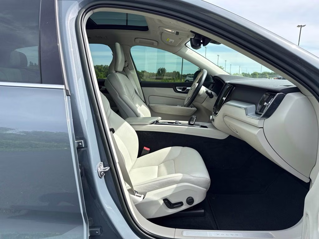2023 Gray Volvo XC60 B5 Core AWD SUV