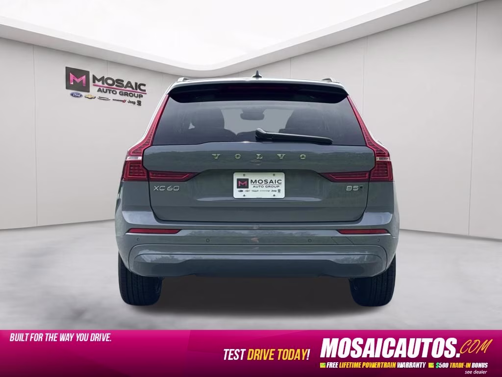 2023 Gray Volvo XC60 B5 Core AWD SUV
