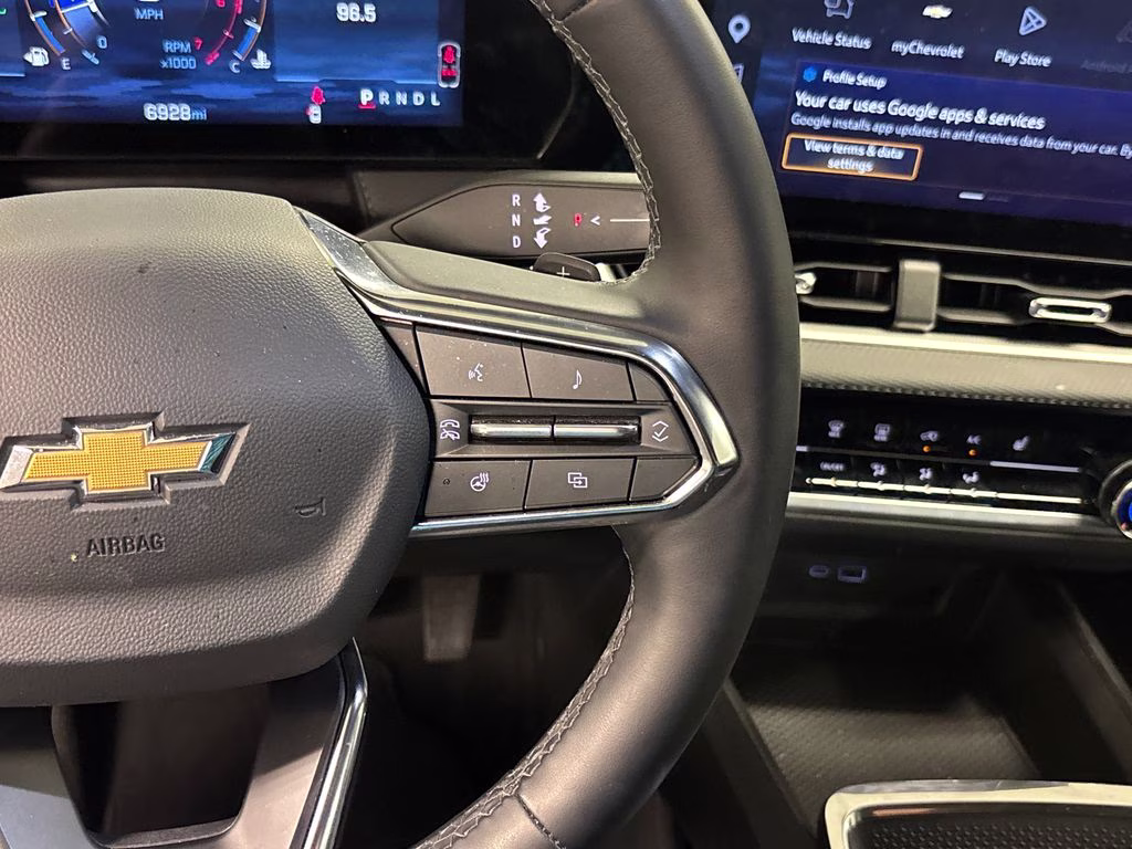 2026 Mosaic Black Metallic Chevrolet Equinox LT FWD SUV