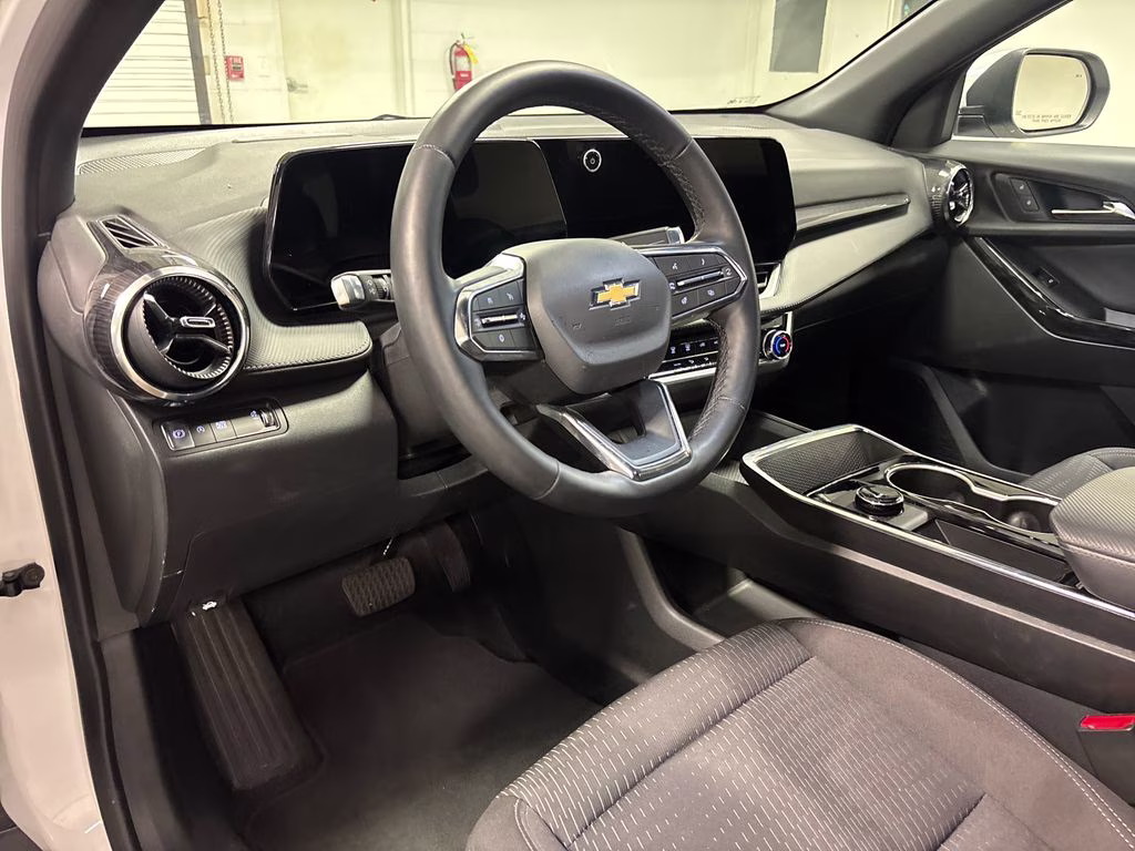 2026 Summit White Chevrolet Equinox LT FWD SUV