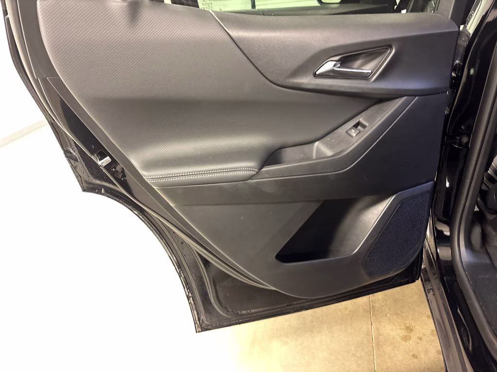 2026 Mosaic Black Metallic Chevrolet Equinox LT FWD SUV