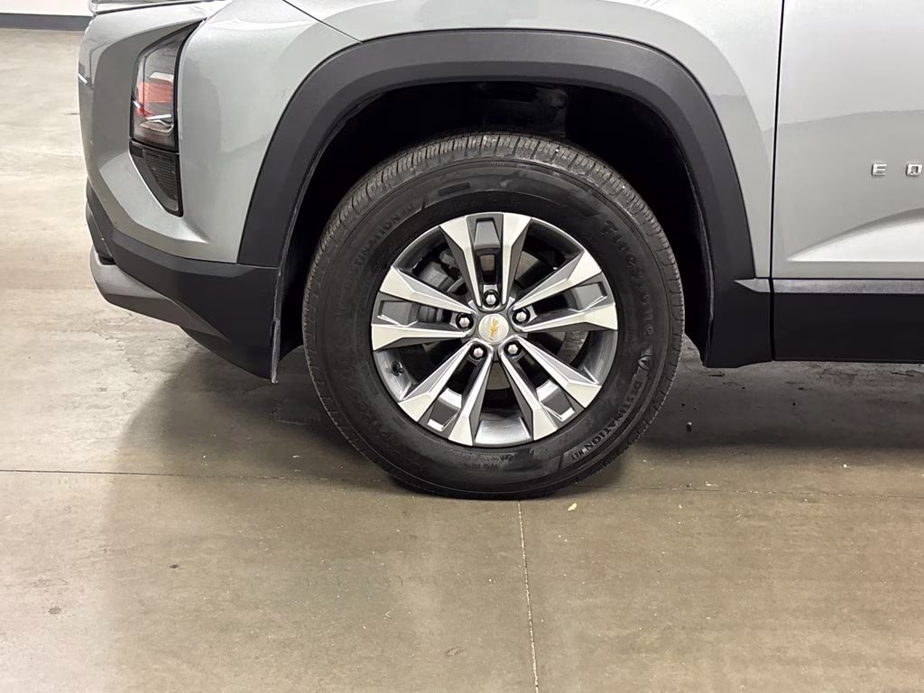 2026 Sterling Gray Metallic Chevrolet Equinox LT FWD SUV