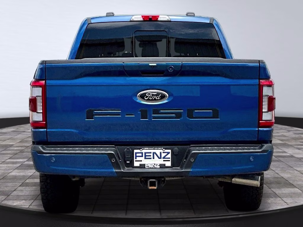 2022 Atlas Blue Metallic Ford F-150 Lariat 4X4 Truck