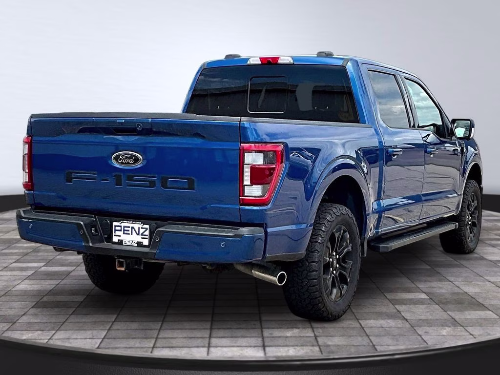 2022 Atlas Blue Metallic Ford F-150 Lariat 4X4 Truck