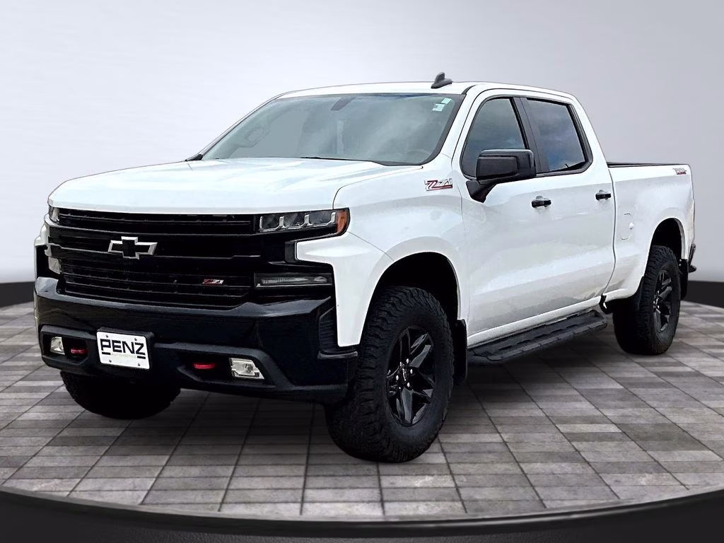 2019 Summit White Chevrolet Silverado 1500 LT Trail Boss 4X4 Truck
