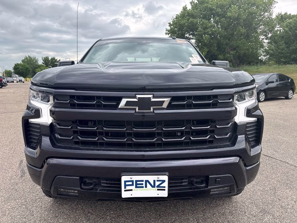 2024 Dark Ash Metallic Chevrolet Silverado 1500 RST 4X4 Truck