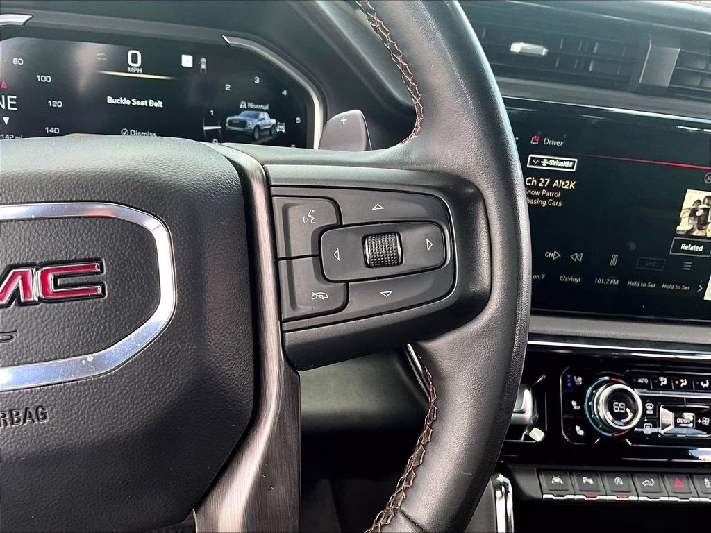 2023 Summit White GMC Sierra 1500 AT4 4X4 Truck