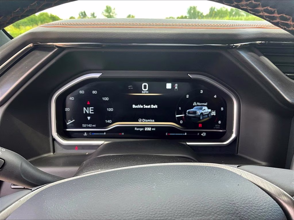 2023 Summit White GMC Sierra 1500 AT4 4X4 Truck