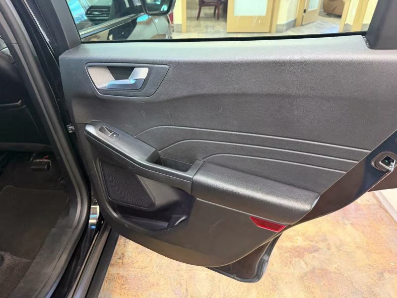 2024 Ford Escape ST-Line Sport Utility 4D AWD