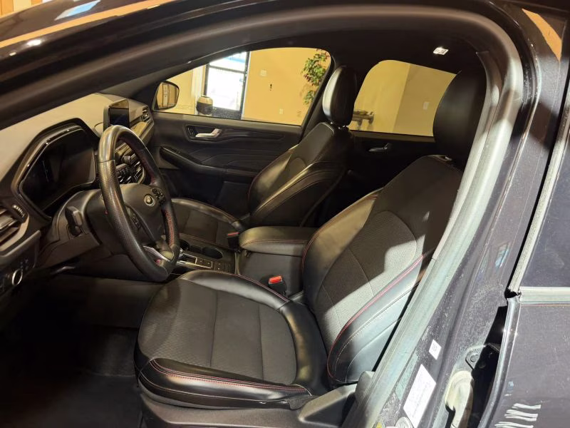 2024 Ford Escape ST-Line Sport Utility 4D AWD