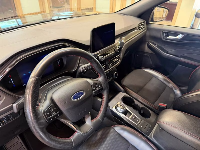 2024 Ford Escape ST-Line Sport Utility 4D AWD