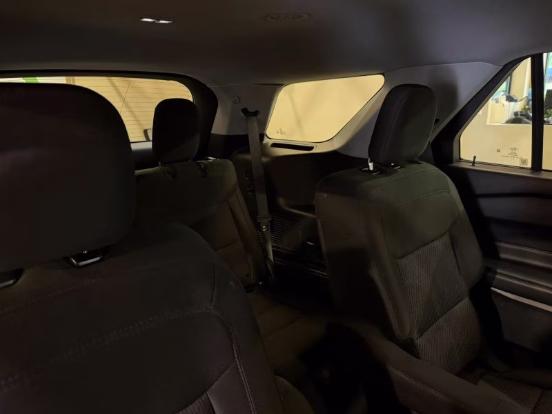 2024 Ford Explorer XLT Sport Utility 4D 4X4