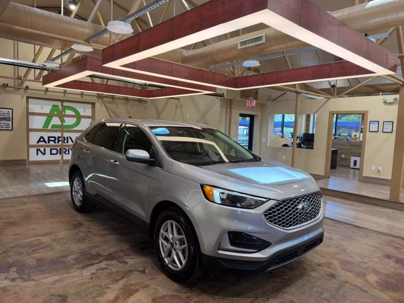 2024 Ford Edge SEL Sport Utility 4D AWD