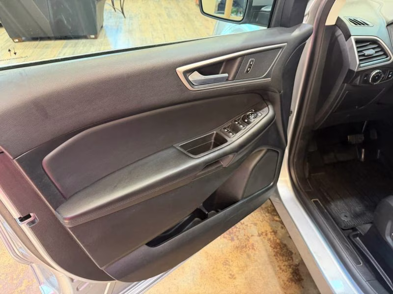 2024 Ford Edge SEL Sport Utility 4D AWD
