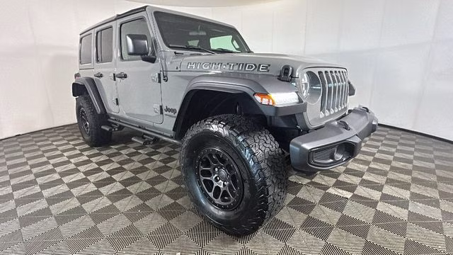 2022 Sting-Gray Clearcoat Jeep Wrangler Unlimited High Tide 4X4 SUV