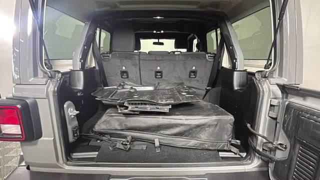2022 Sting-Gray Clearcoat Jeep Wrangler Unlimited High Tide 4X4 SUV