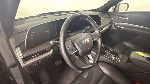 2024 Argent Silver Metallic Cadillac XT4 Premium Luxury AWD SUV