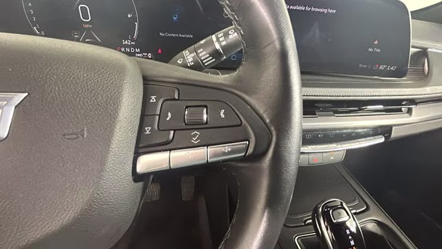 2024 Argent Silver Metallic Cadillac XT4 Premium Luxury AWD SUV