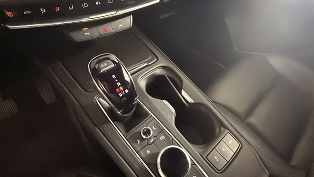 2024 Argent Silver Metallic Cadillac XT4 Premium Luxury AWD SUV