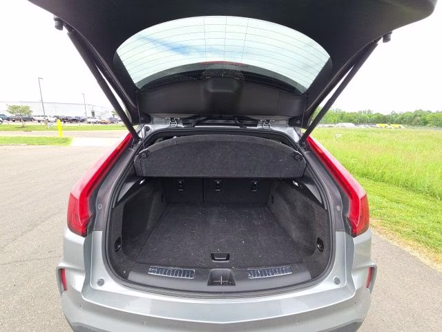 2024 Argent Silver Metallic Cadillac XT4 Premium Luxury AWD SUV