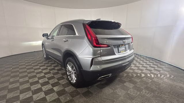 2024 Argent Silver Metallic Cadillac XT4 Premium Luxury AWD SUV