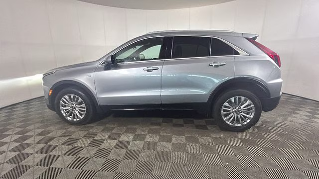 2024 Argent Silver Metallic Cadillac XT4 Premium Luxury AWD SUV