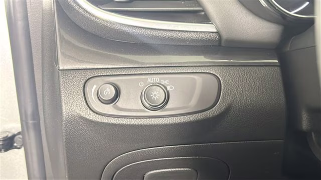 2022 Quicksilver Metallic Buick Encore Preferred AWD SUV