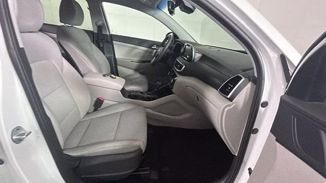 2020 Winter White Hyundai Tucson Value AWD SUV