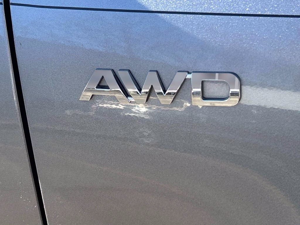 2016 Mineral Silver Kia Sportage LX AWD SUV