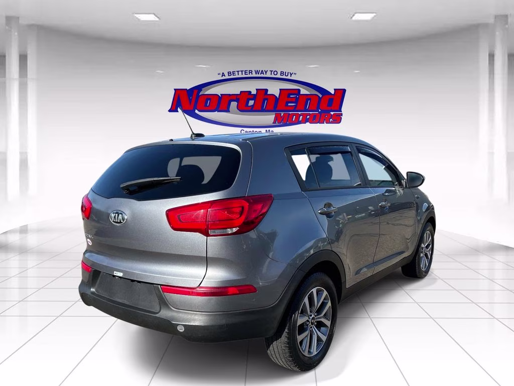 2016 Mineral Silver Kia Sportage LX AWD SUV