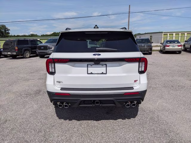 2026 Star White Metallic Tri-Coat Ford Explorer ST 4X4 SUV