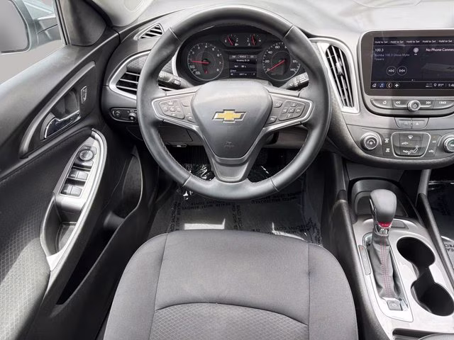 2023 Sterling Gray Metallic Chevrolet Malibu RS FWD Sedan