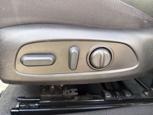2023 Sterling Gray Metallic Chevrolet Malibu RS FWD Sedan
