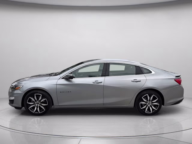 2023 Sterling Gray Metallic Chevrolet Malibu RS FWD Sedan